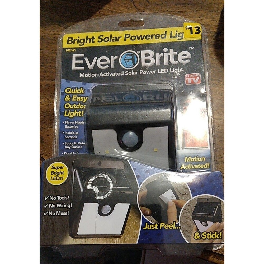 Everbrite Solar Powered & Wireless LED Outdoor Light